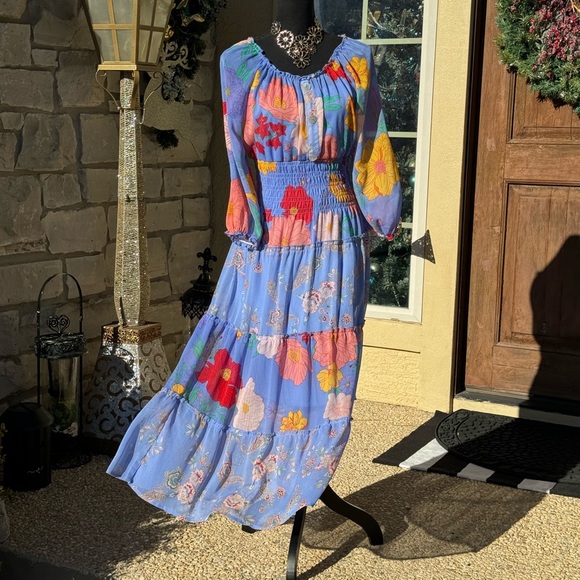 Anthropologie Dresses & Skirts - Anthropologie Figuero & Flower Maxi Dress